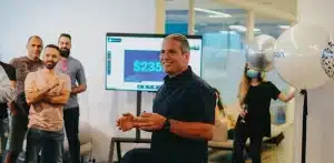 אוסטו